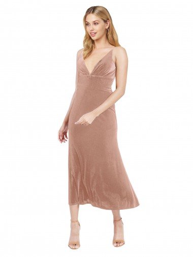 Best Midi Length Short V-Neck Velvet Cocktail Prom Dress / Homecoming Dress with Notched Neckline UK